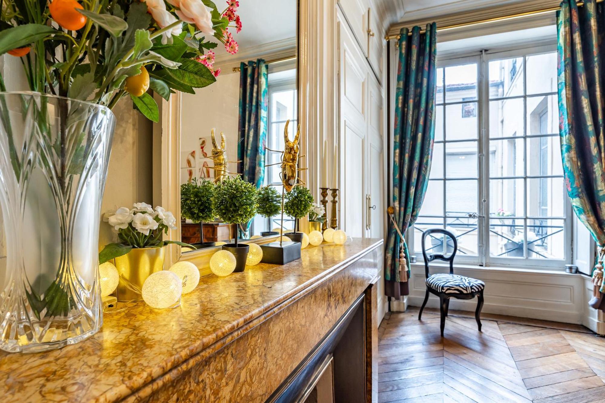 Appartement Haussmannien D'Artiste, Exception, Quai De Saone Balcon+Parking Lyon Exterior photo